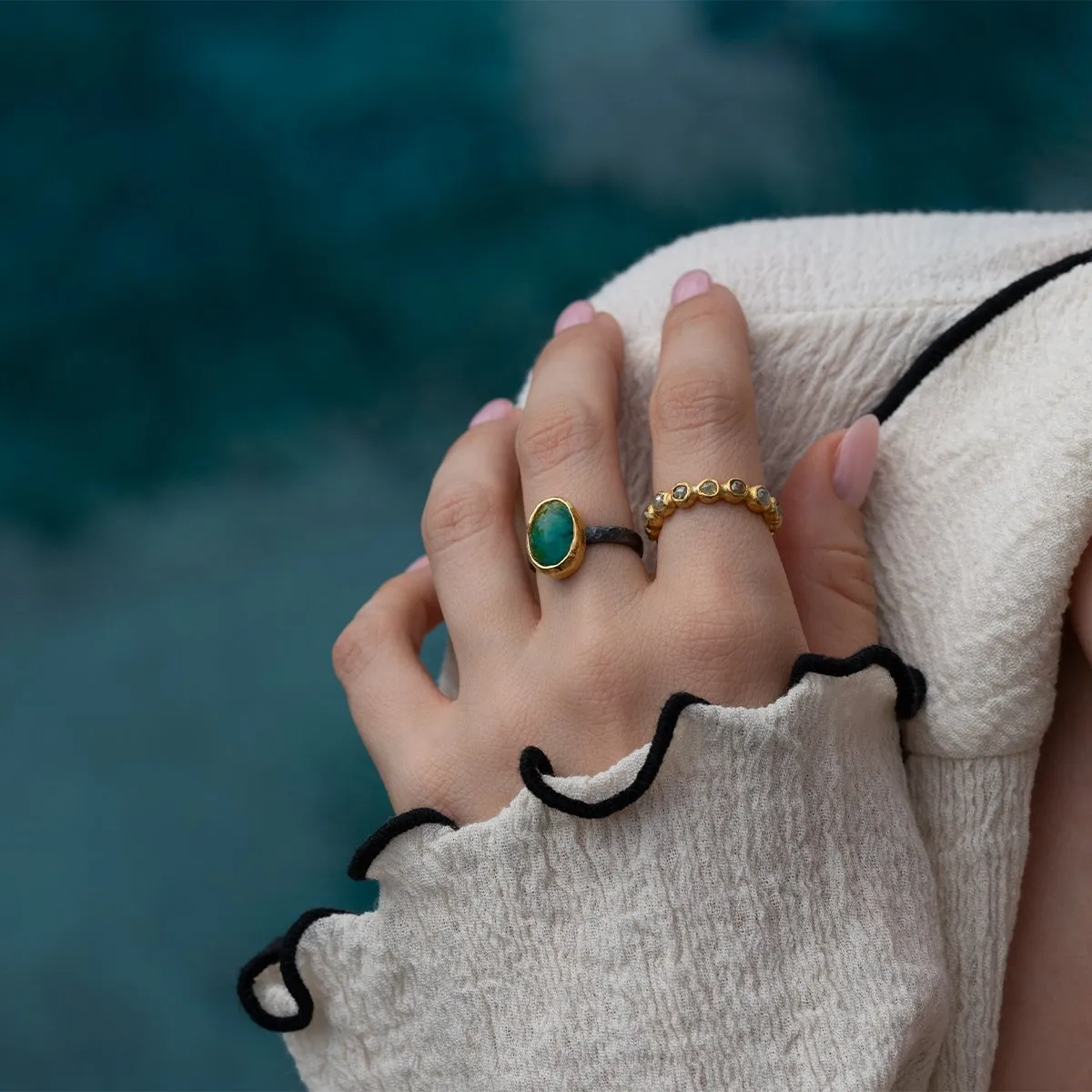 Emerald Wave Altın Yüzük Seti