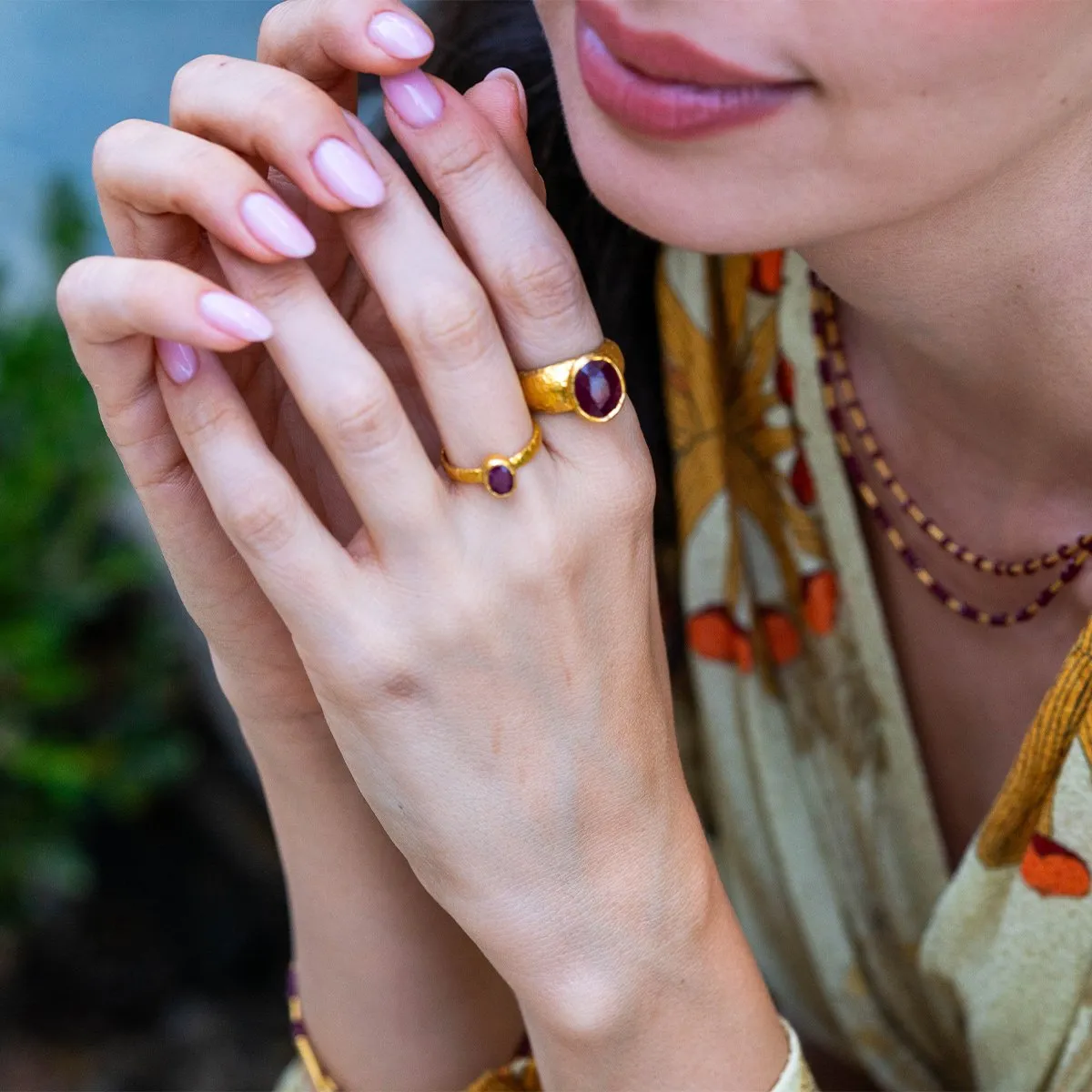 Royal Garnet Altın Yüzük Seti